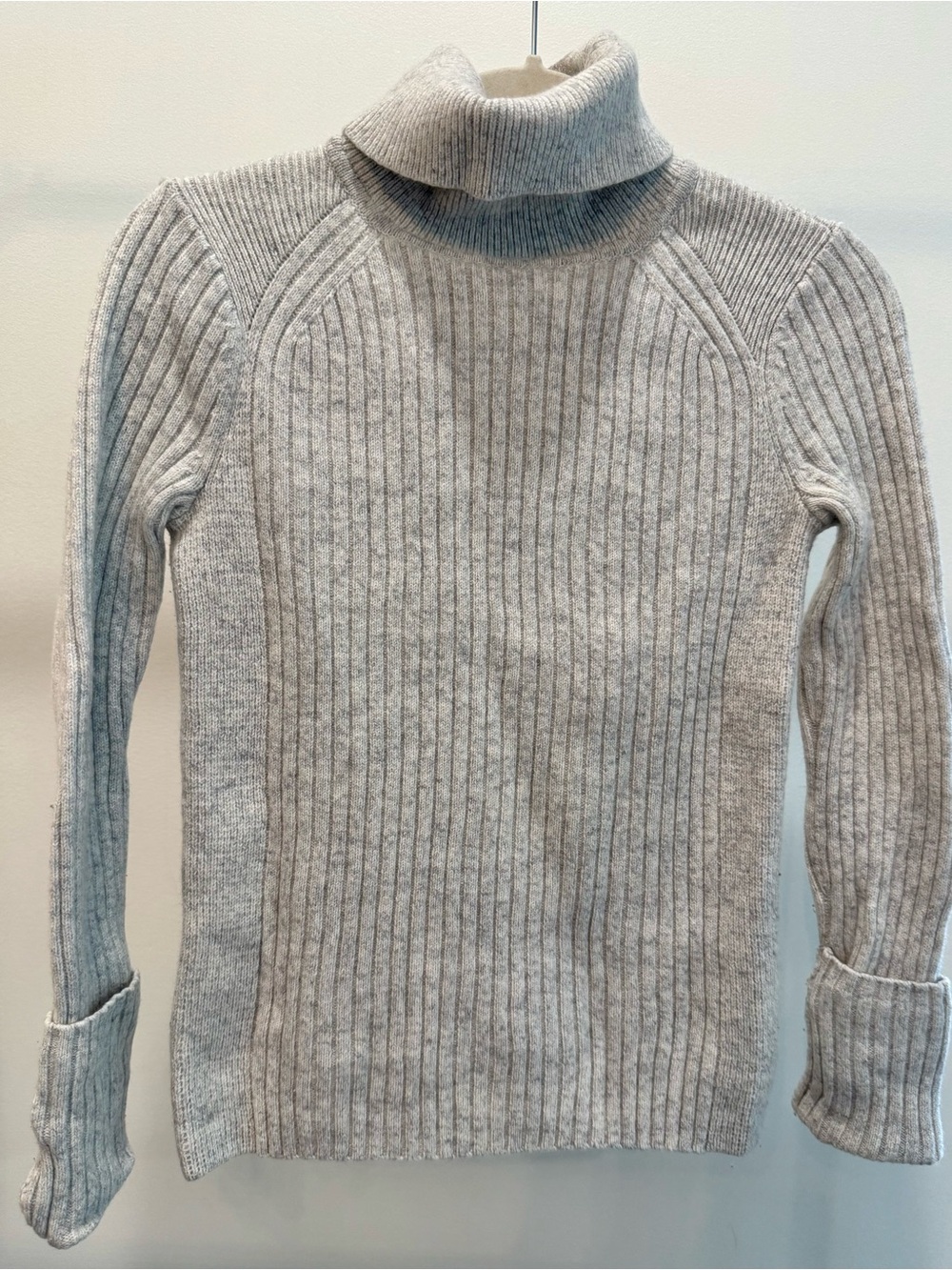 Club Monaco Light Gray Wool-Blend Ribbed Turtleneck Sweater